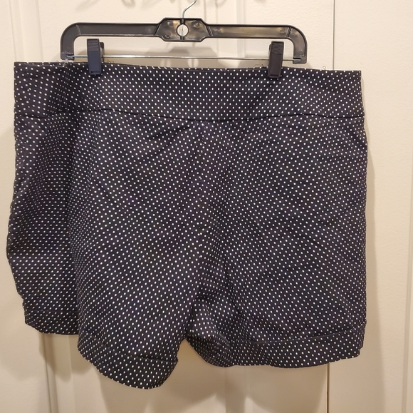 Pinup style high waisted shorts Sz 20 - Picture 2 of 3